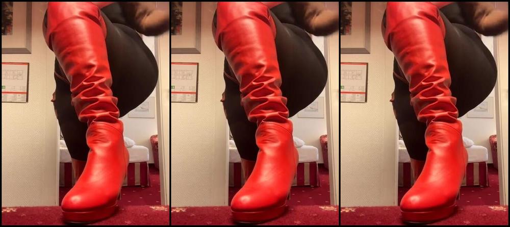 Madam Caramel Onlyfans Lick Suck And Repeat