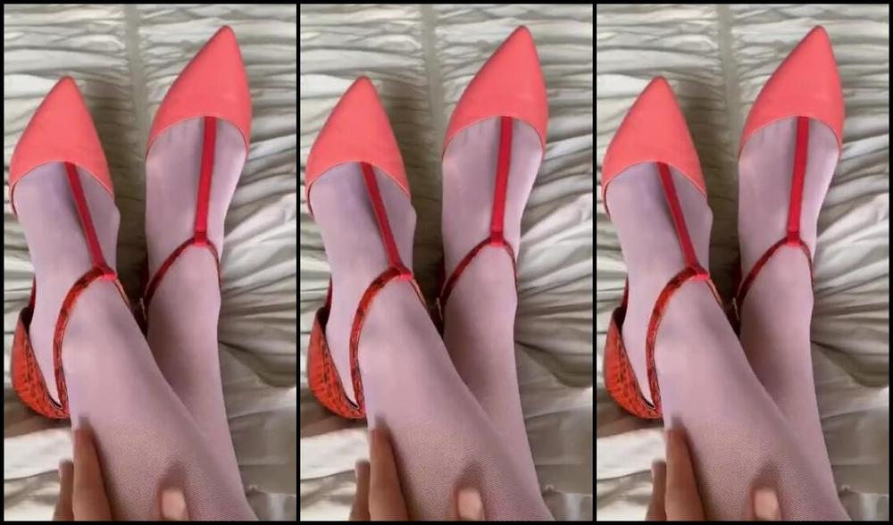 Goddess Christine Nicknamed Findomchristine Onlyfans White Stockings Flats A Loser Sent Tribute For This Special Request