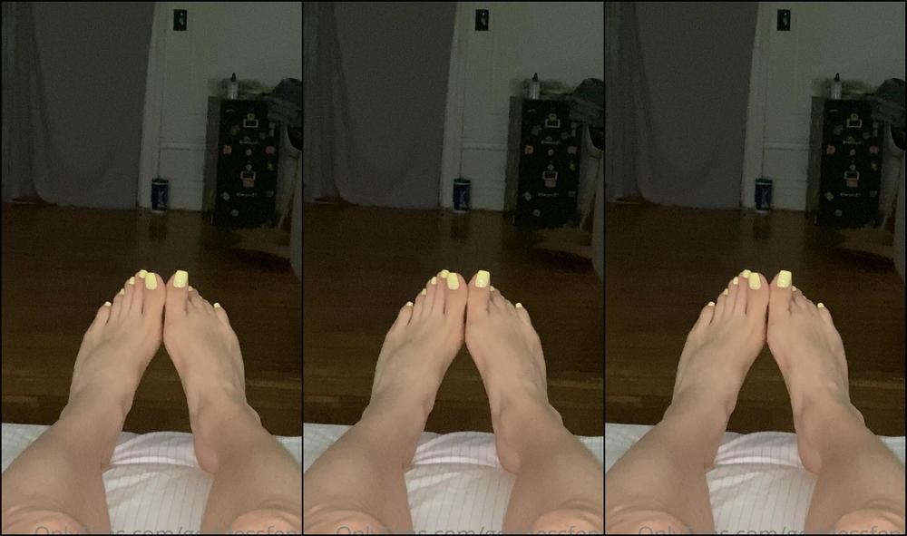Goddessfendi 656372426 08 06 2020 I Love Looking At My Toes In The Morning