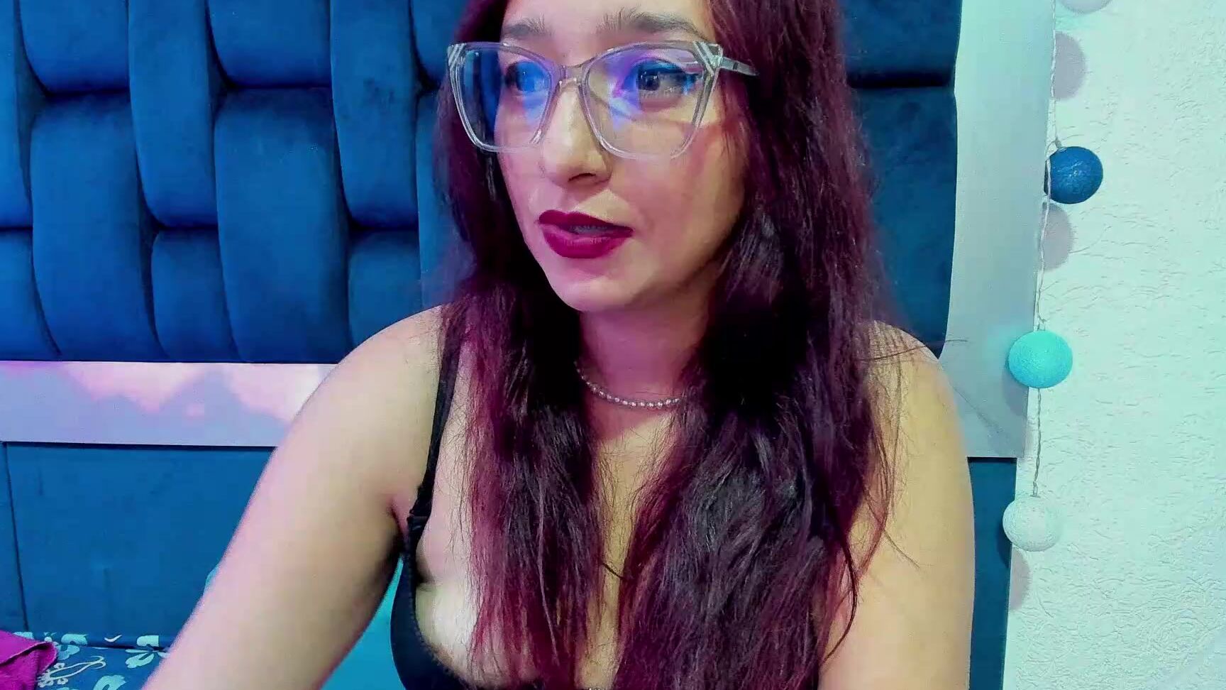 "Coconutsex" gags, lipstickfetish, sloppy, spitfetish, tonguefetish Spit Enchantress Master of Spit Magic Manyvids