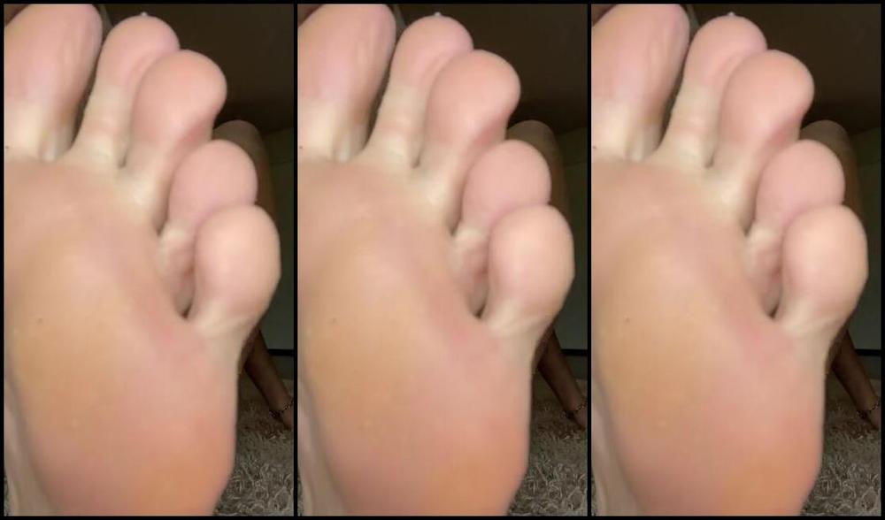 Goddess Kaylee Aka Xomaddykxo Onlyfans Pov Ur My Sissy Roommate And I Dominate U In My Panties By Teasing U Withp