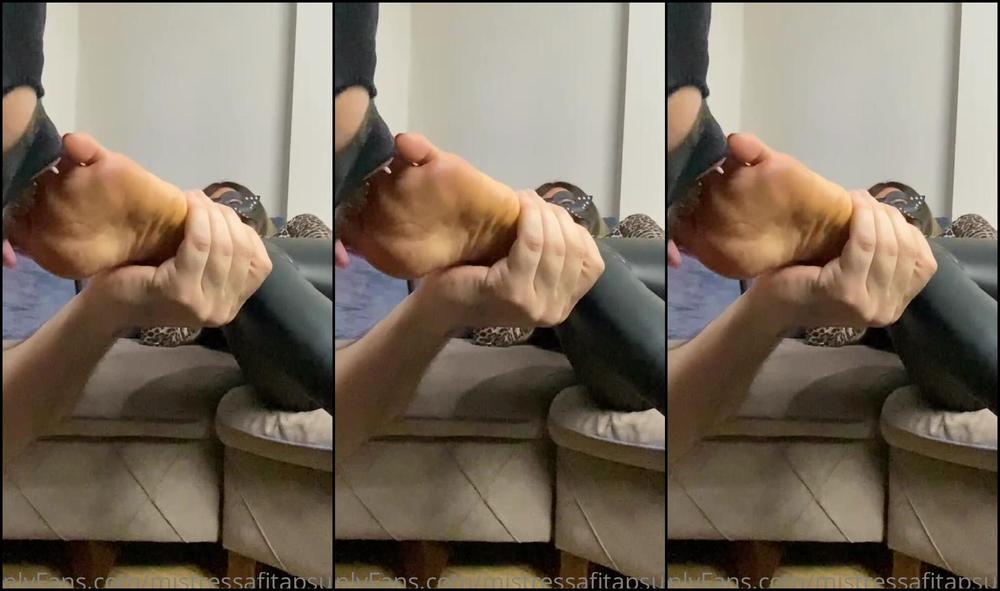 Mistressafitapsultan Ayak Feti Lerine Malko