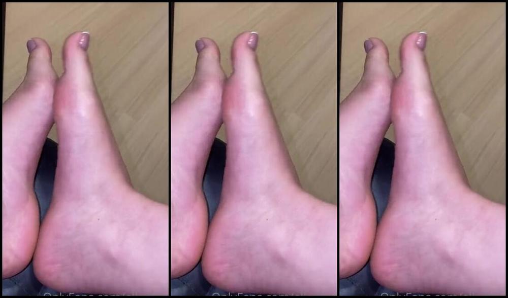 Alicefeetz Nicknamed Alicefeetz 09 15 2021 Onlyfans Video Leaked Alicefeetz 31706