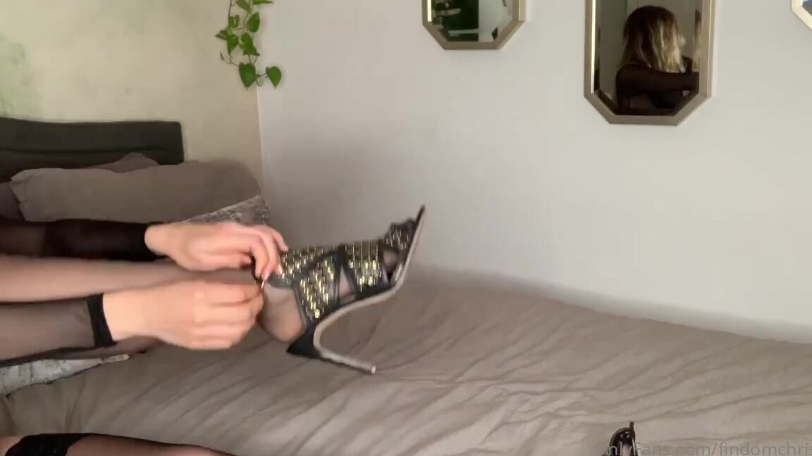 Goddess Christine Nicknamed Findomchristine Onlyfans Another Custom 7 Min Stocking Tease Into Full Submission Beg For It I M Loving Making These Custo