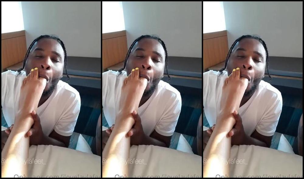 Ilovelaylafeet Onlyfans When I Had Both Worshipping My Feet At The Same Damn Time Omfg This Was Amazing