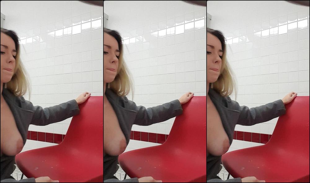 Shesleah Leah Gets Milky At College