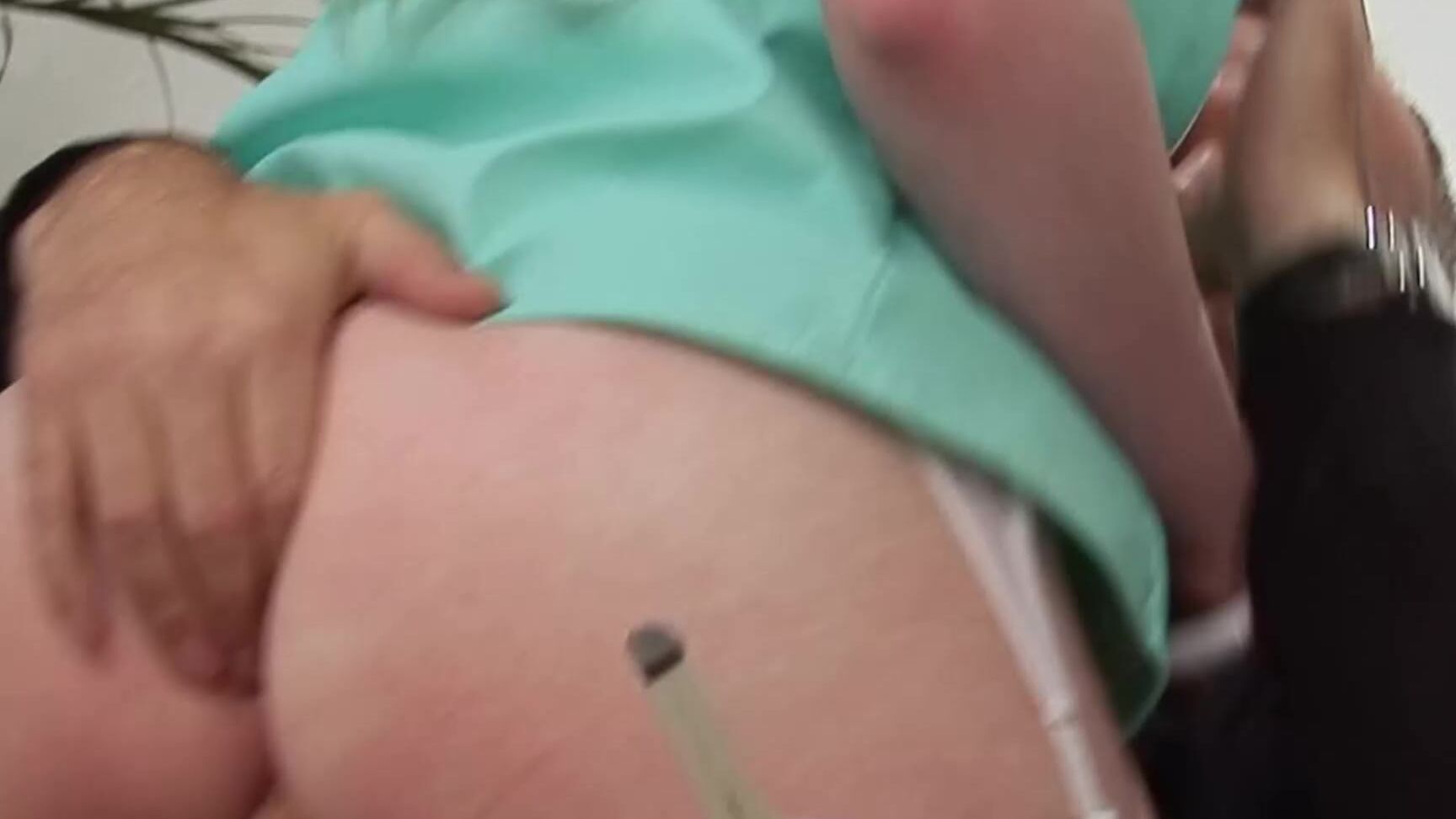 Emmagold Young Medical Assistant Fucks Every Patient