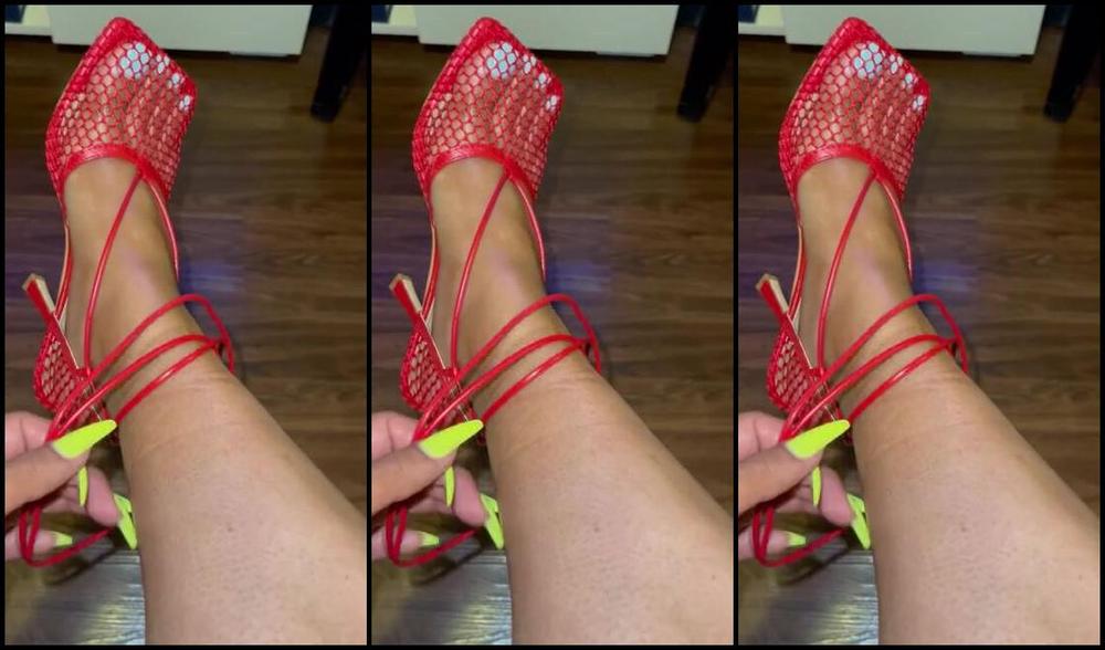 Goddess Lala Nicknamed Solegoddess Onlyfans Keep Your Eyes Up Here2