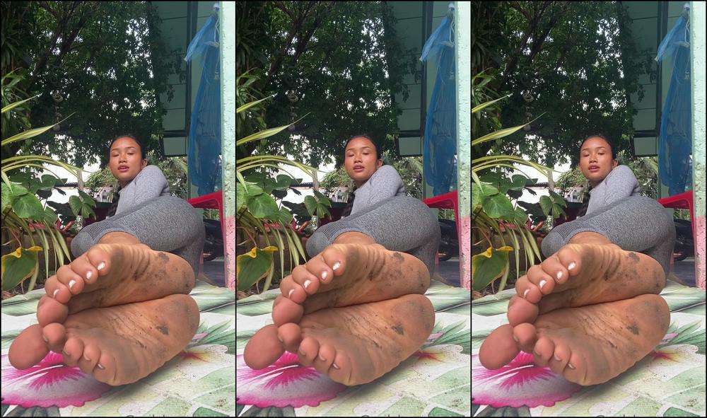 Goddessnutty I Want U To Cum On My Dirty Feet