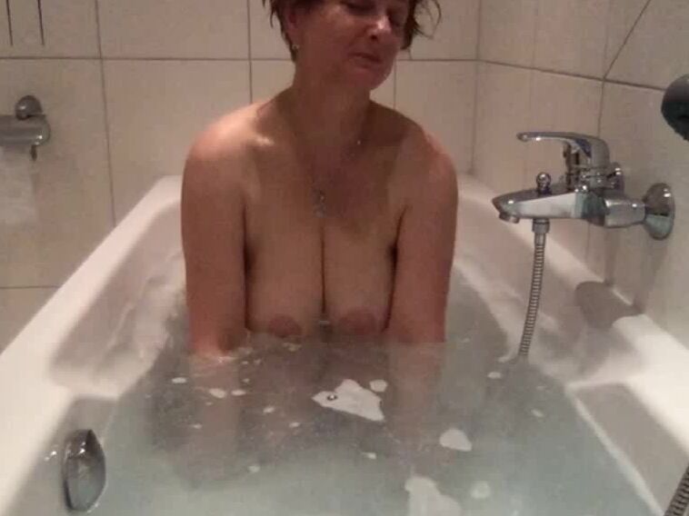 "Mix" Big tits, Solo, MILF Car ina - Mysterious MILF SiteRip