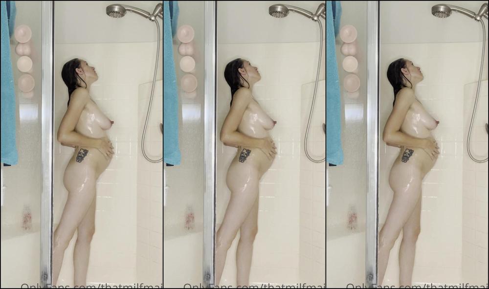 Thatmilfmaid So Many Of You Have Asked What It Would Be Like To Take A Shower With Me So I Made This