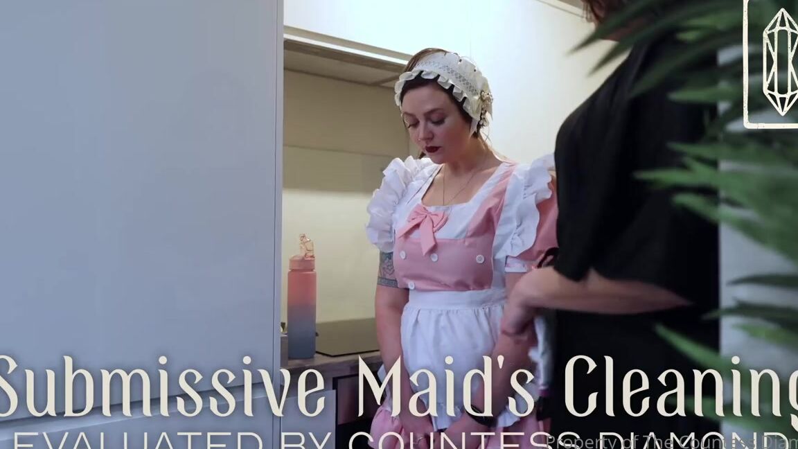 Countess Diamond Aka Countessdiamond Onlyfans Countess Diamonds Maid Kikikatzx Is Hard At Work Cleaning The Kitchen Shes Wiping Down The Counters