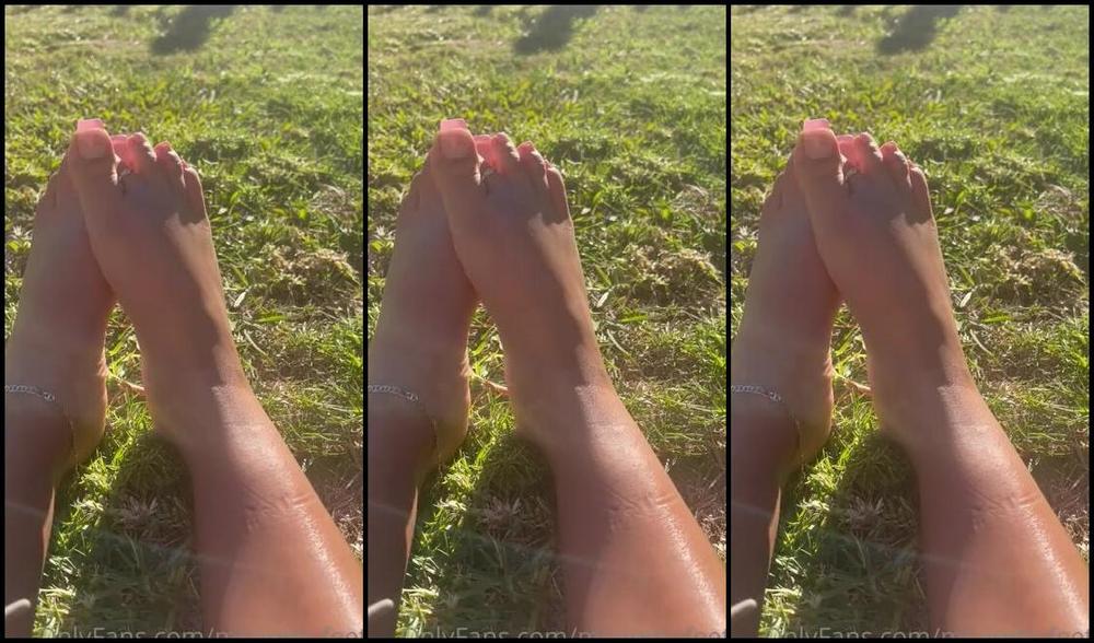 Msprettyfeet 02 08 2023 Onlyfans Video Pretty Toes Being Showed Off In The Grass