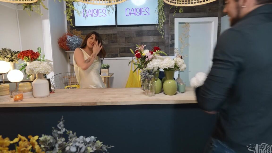 Missionary, Side Fuck, Anal, Blowjob, Cowgirl, Handjob, Tattoo, Brunette, Doggystyle, Deep Throat, Transsexuals, Couples Fantasies, High Heels, Work Fantasies, Bubble Butt, Threesome, Big Tits, Shemale Daisy Taylor - Daisy's Flower Box TransAngels.co