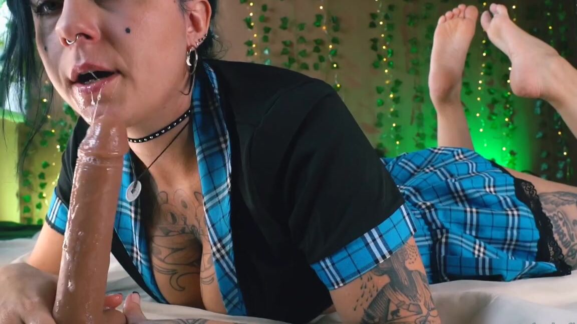 Freakyfjondaxxx Onlyfans Spit Blowing You In The Pose To Cum In My Sweet Little Mouth Tip If You Would Fill My Mouth And Show