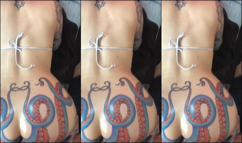 daizhamorgann-26-11-2020-1268222647-morning-anal-sex-please...-so-i-start-out-covering-myself-in-coconut-oil-getting-ready-fo