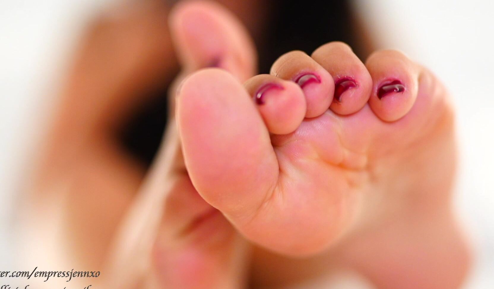 Empress Jennifer Massage My Feet My Way