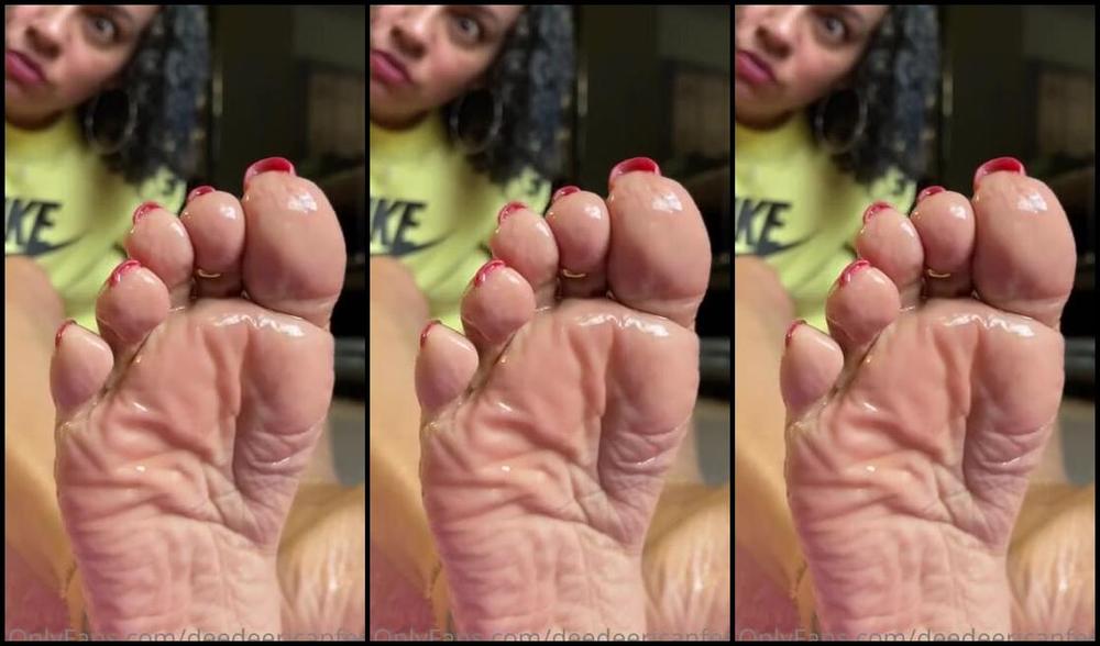 Deedeericanfeet Onlyfans As Requested Oily Wrinkled Soles