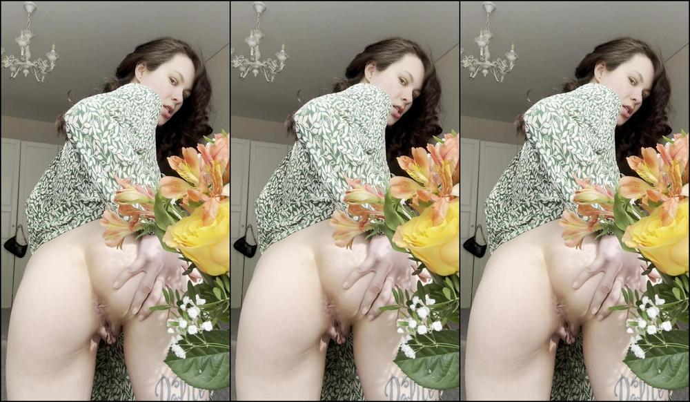 Girl Masturbating Asmr