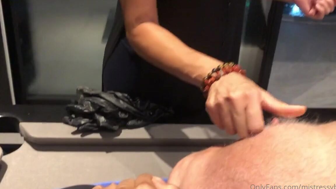 Mistress V Black Nicknamed Mistressvblack Onlyfans Next Inaradoutrinadora Qweengoddess Lunna Queen Dandaradomme Daylarainha