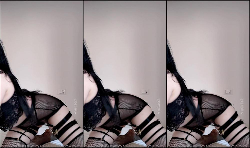 Anjelicadoll Twerking On A Dick Would Be Better But I M Happy If I Make Any Of You Cum Today Twe