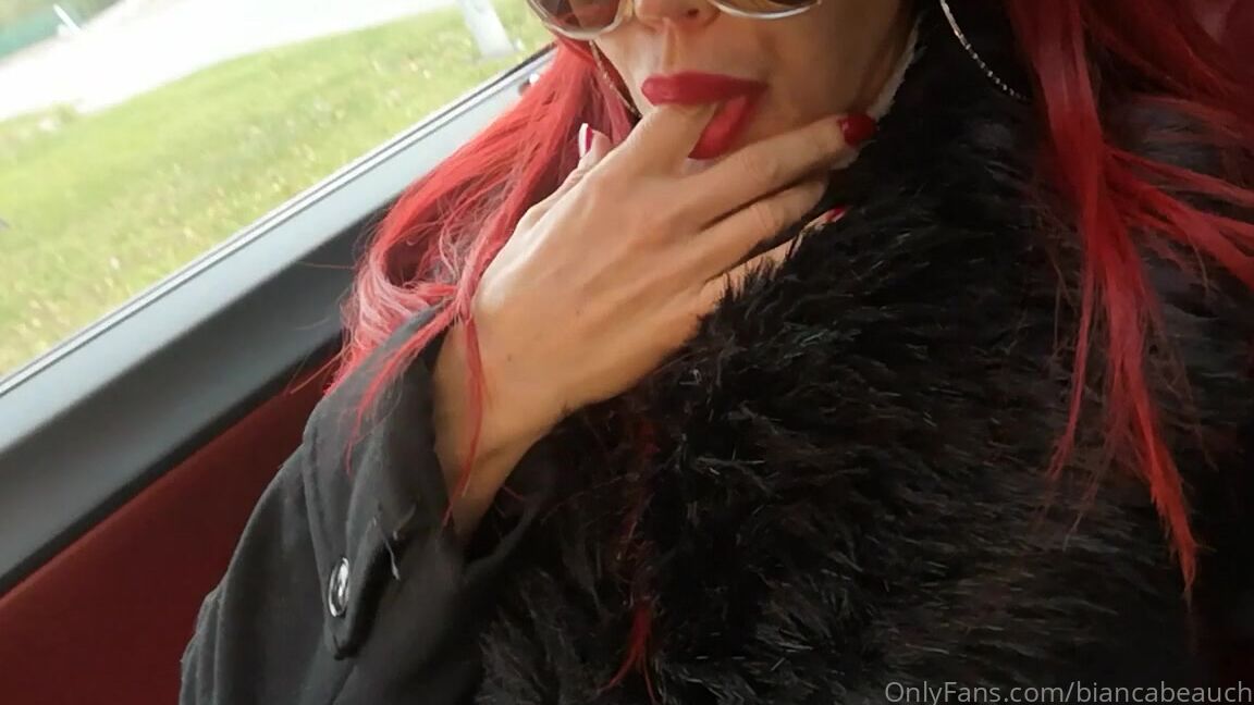 Biancabeauchamp 2020 11 20 5Fb72F0914678463753Da Source