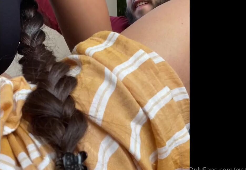 Evvalion Nicknamed Evvalion 01 20 2024 Onlyfans Video Omg It Was A Tense Moment Because I Was Doing A Footjob To My Boy