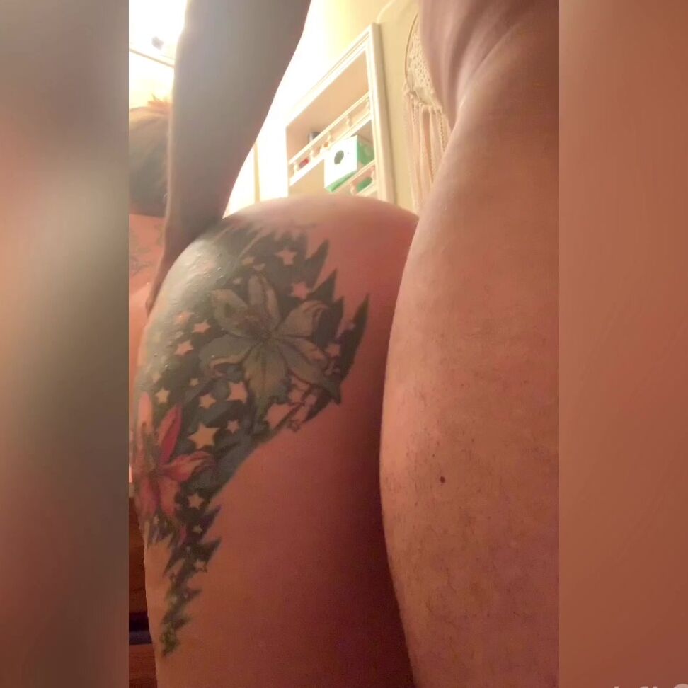 Thunda I Was Trying To Wash My Pussy But I Guess He Wanted Some