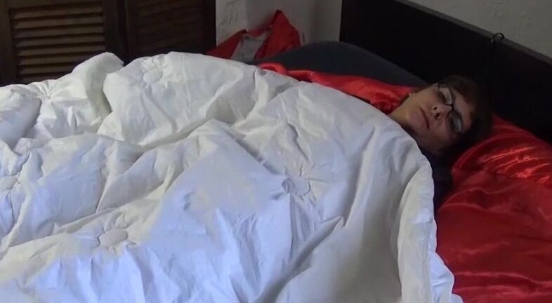 Sarah Michelle Never Fuck This Pussy Again