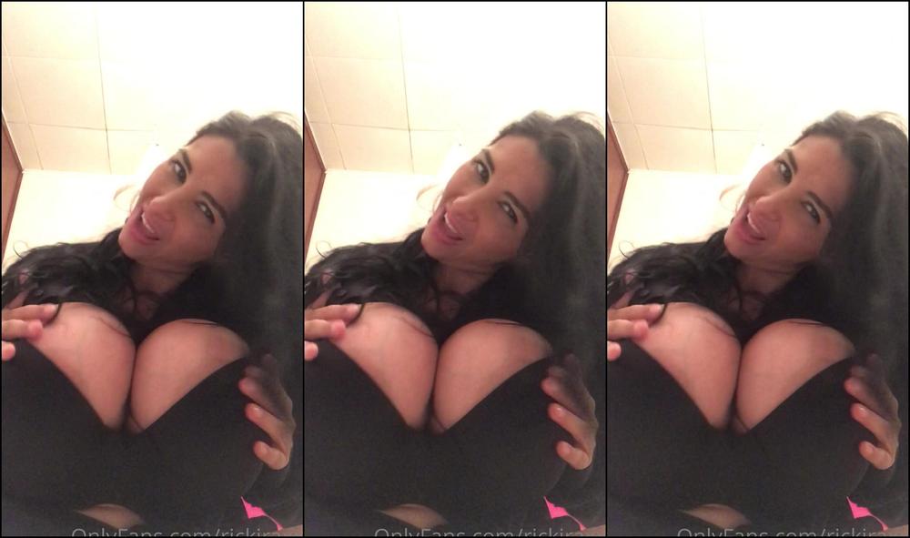 Rickiraxxx Take It Off