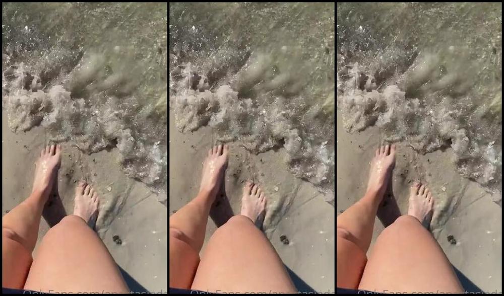 Ana Day Nicknamed Anadayxx 02 11 2021 Onlyfans Video For All Of Sexy Feet Lovers Here Is Another Look At My Time On The Beach