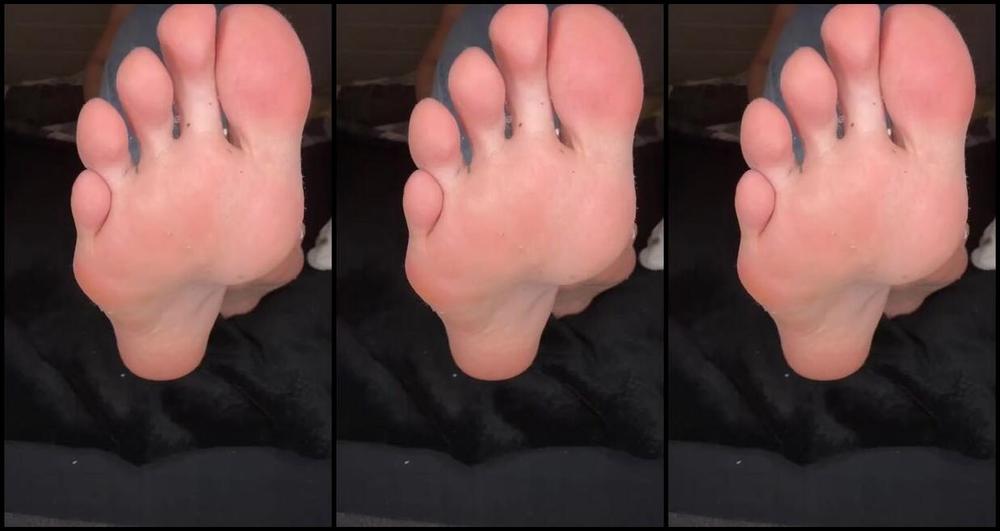 Socksfeet Misstress Nina Onlyfans 01 08 2024 Na Do You Like What You See Sporty Also Means Sweaty Do You Like Sweaty Enjoy