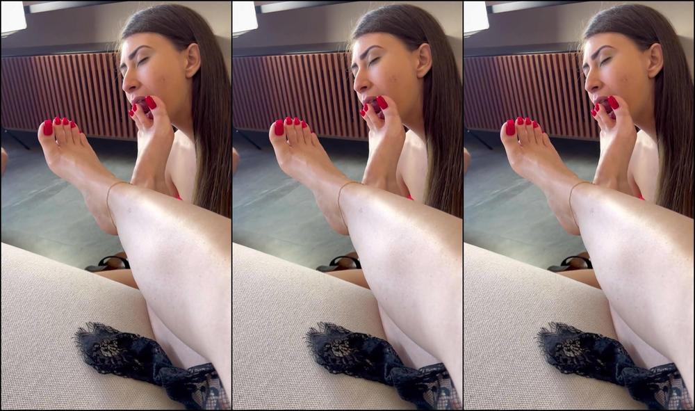 Grazigoddess 3354695889 09 07 2024 Backstage Sabrina