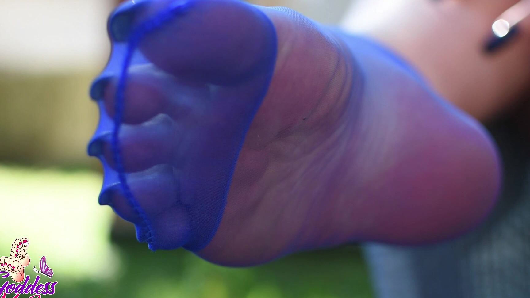 Goddessmiia I Love Everything About Nylons The Silky Feel The Way