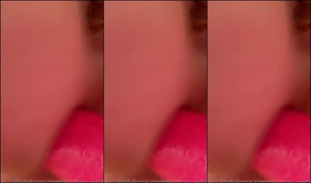 Ts Izzy Wilde Late Night Dildo Fuck
