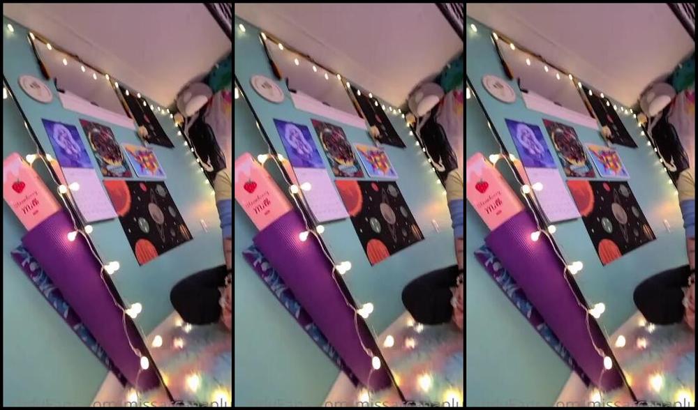 Missarcanaplus Nicknamed Missarcanaplus Onlyfans This Set Gets Suuuuuper Slippery I Call This One Oily Hangout Because Its Pretty Casual Like Yo 9