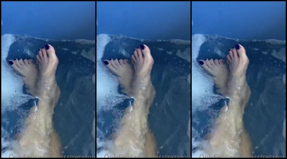 Gingeralesfeet Aka Misstressroux Onlyfans Summary Of My Weekend In Portugal The Blue Bath 1