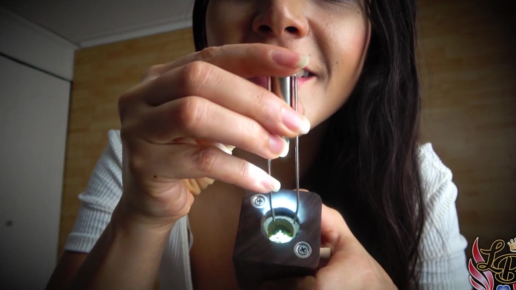 "Lissie Belle" Vape, Vapor, Vaping, Latina, Smoke, Big Tits, Vapor Porn, 420 Smoking, Big Ass, Unboxing, Review, Kink, Suggest Lissie Belle Strickybrick Vapor Device unboxing 4K Pornhub