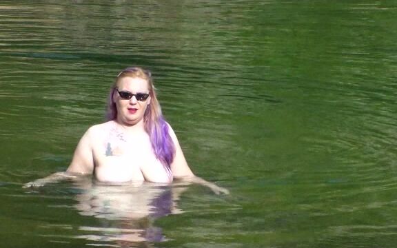 Greta Noir Public Outdoor Skinnydip And Blowjob