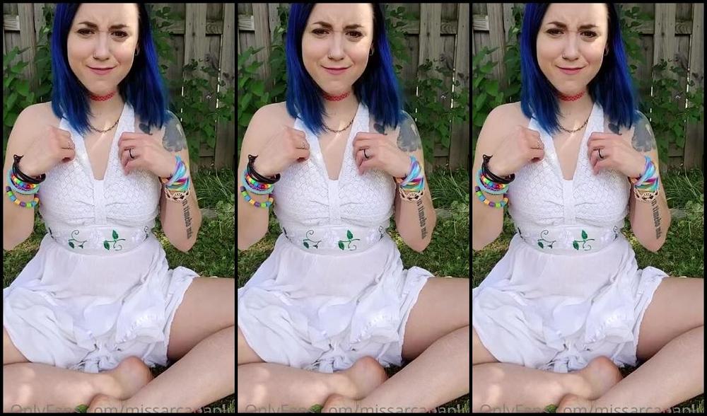 Missarcanaplus Nicknamed Missarcanaplus Onlyfans Hippie Summer Plus Video Come On Babes Hit The Heart If You Enjoy Watching Me Rub My Nipples On