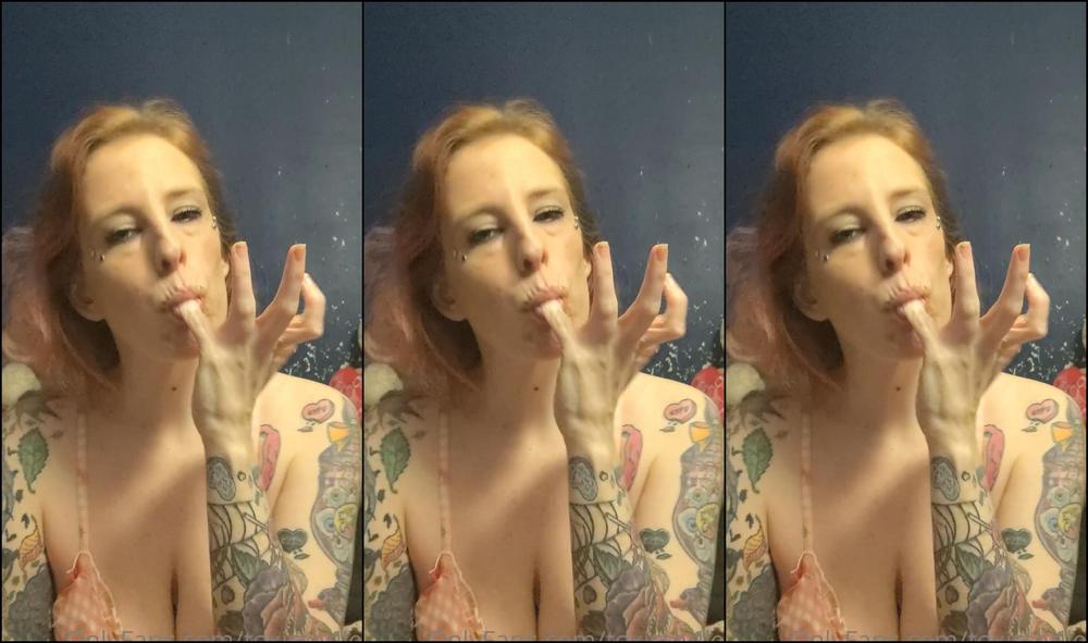 Toxictorilee I Need To Stop Putting Things In My Mouth