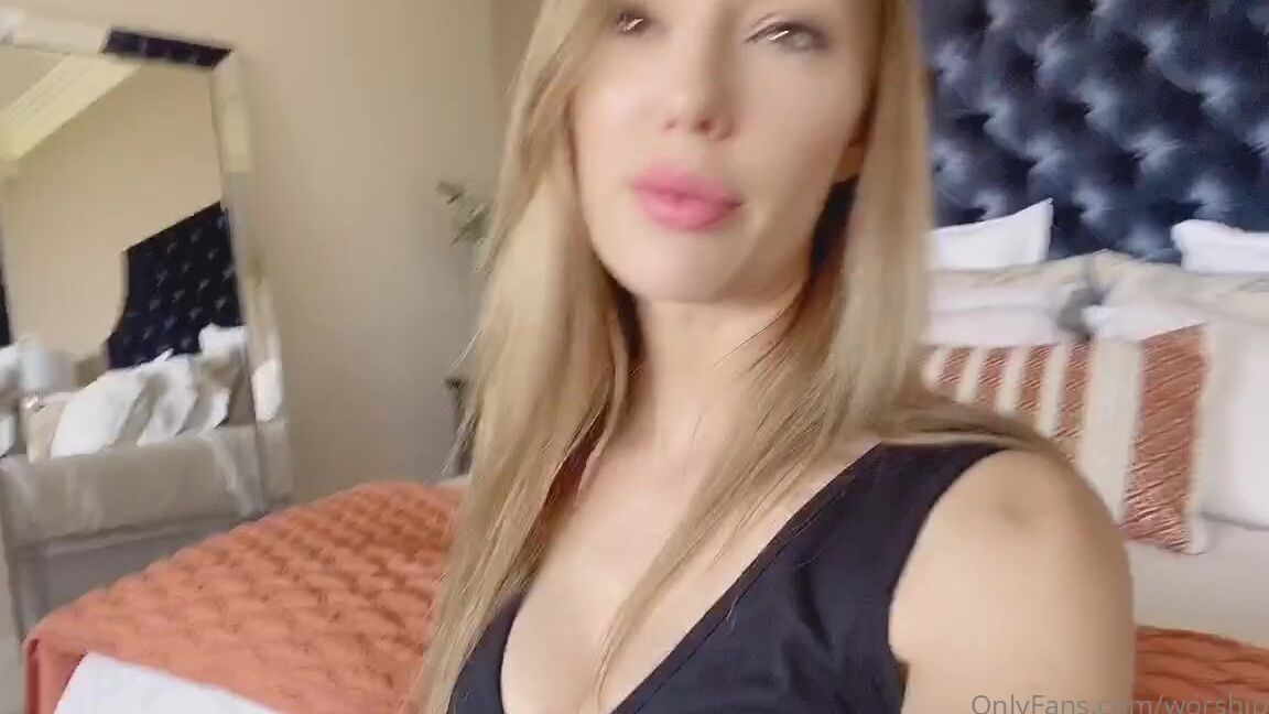 Princess Rene Aka Worshiprene Onlyfans How Much Will I Make This Month