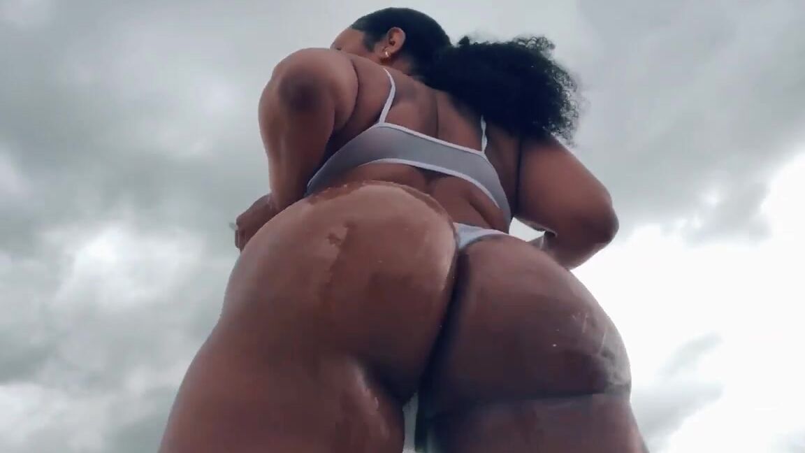 Chanelfoxx Chanel Foxx Ass