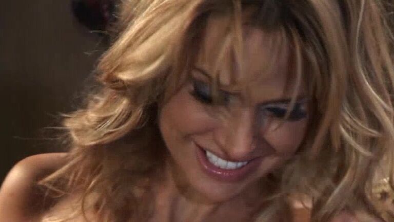 Savanna Samson Funny Bone Sc 3