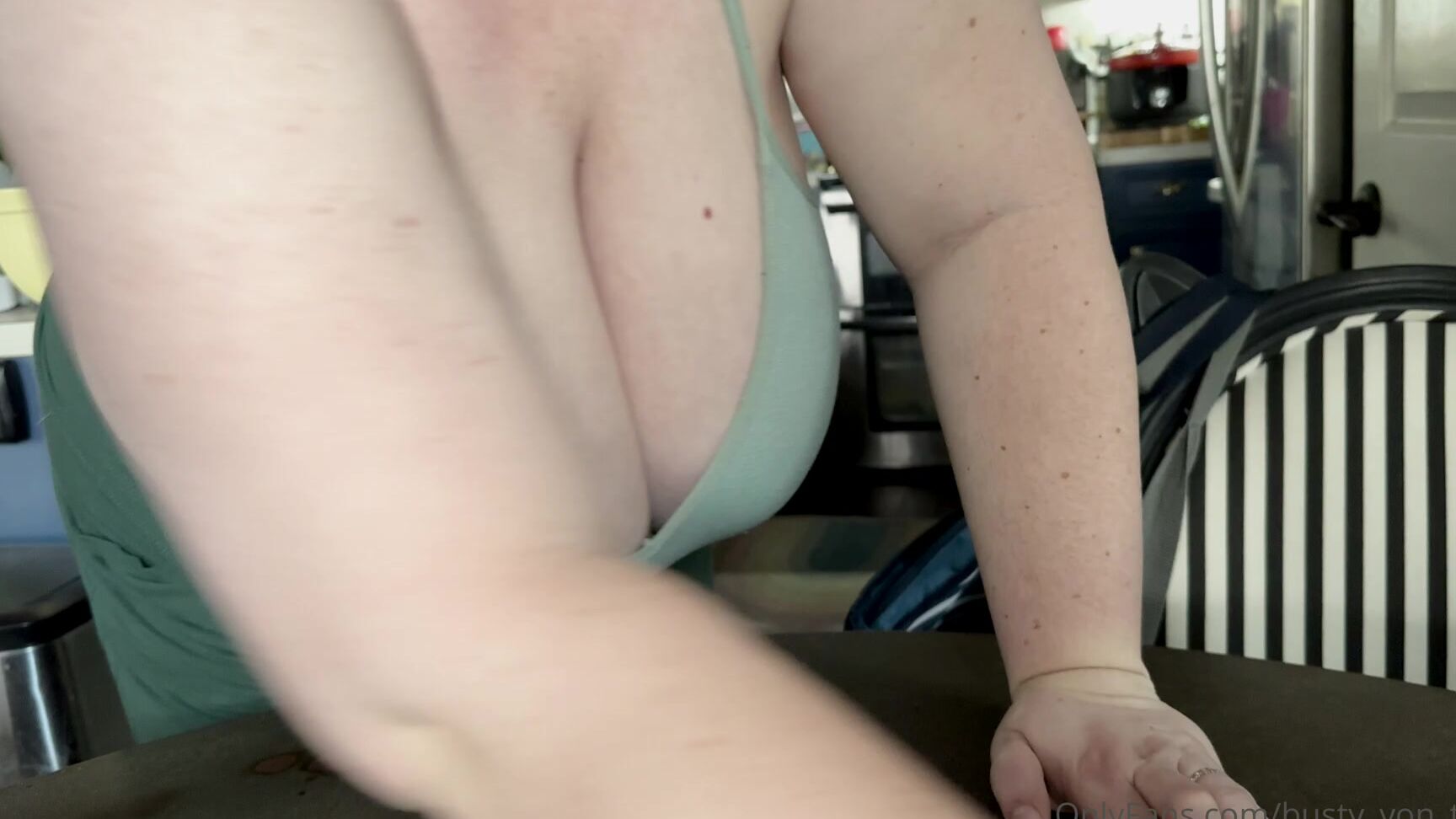 Busty Von Tease 2765678092 02 07 2023 Busty Downblouse Movie