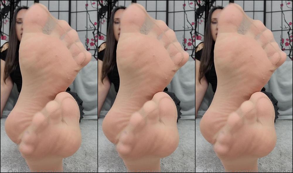 Myprettyfeet I Ve Got A Naughty Taboo Role Play For Your Next Pantyhose Week Premade Clip Cum For