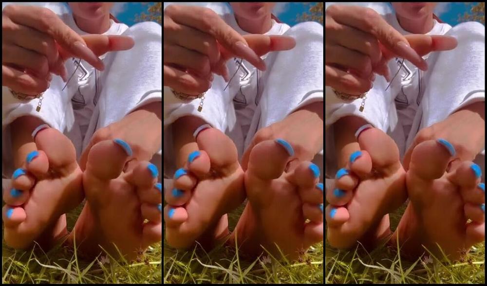 Jessyfeetparis75 Onlyfans Profitez Du Beau Temps En Ce Mois De Mai Qui S Annonce Ensoleill Je Vais Enfin Sortir Mes Peti