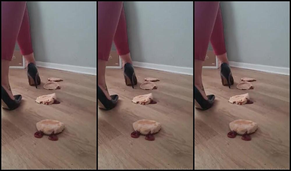 Kats Worn Heels Nicknamed Katswornheels Onlyfans I Had A Few Half Crushed Doughnuts Left After A Custom Seemed A Shame To Let