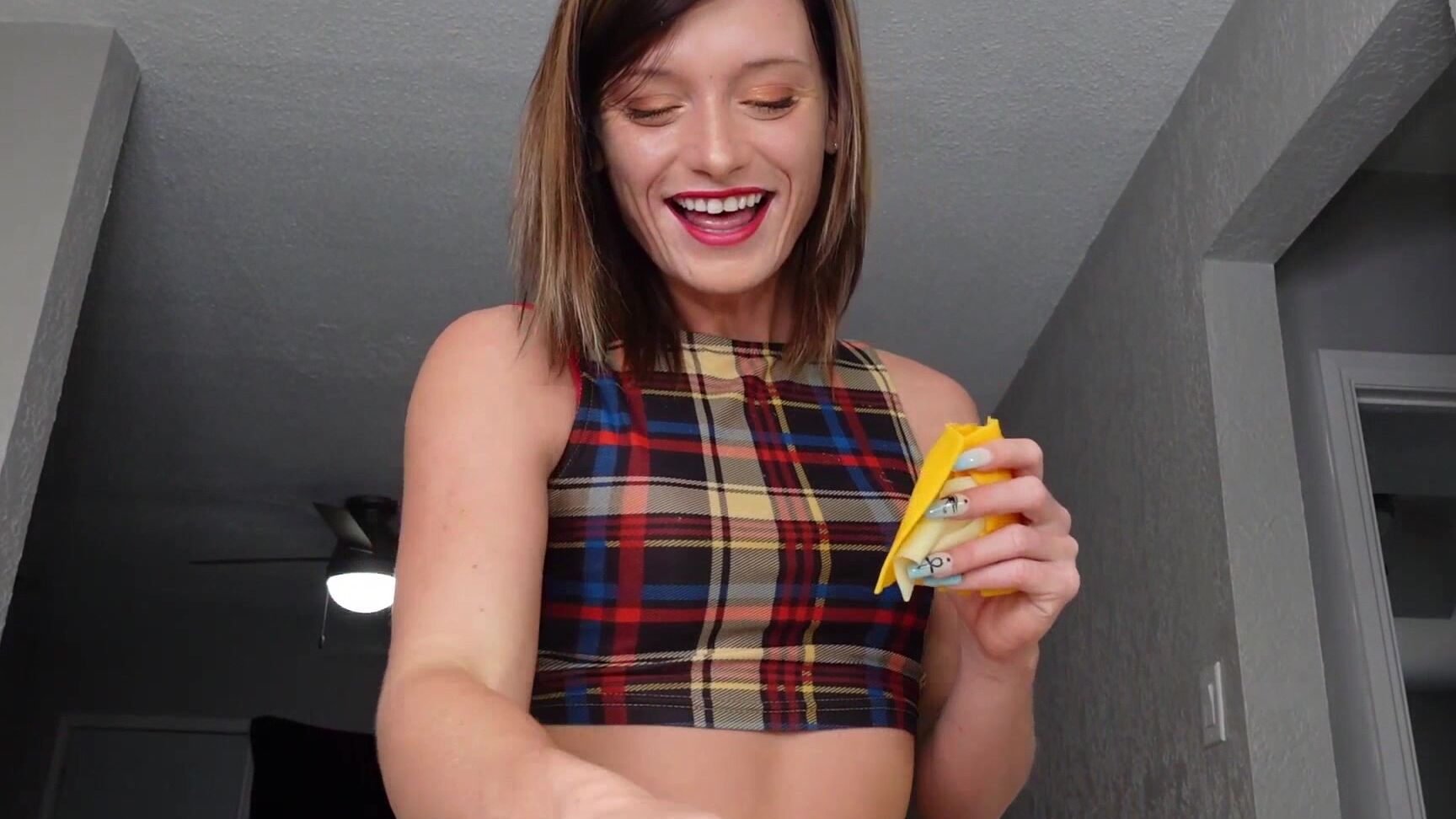 Vore, Food Masturbation, Handjobs, POV Blowjob, Fetish date tricks you into being dinner ManyVids