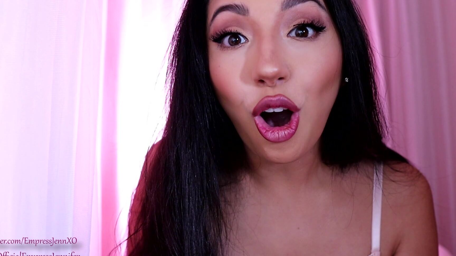 Empress Jennifer Creeping House Cuck